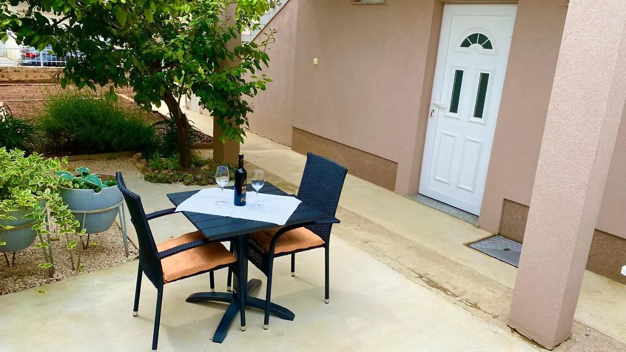 Studio Ana - Cozy Place For Two Apartment Zadar
